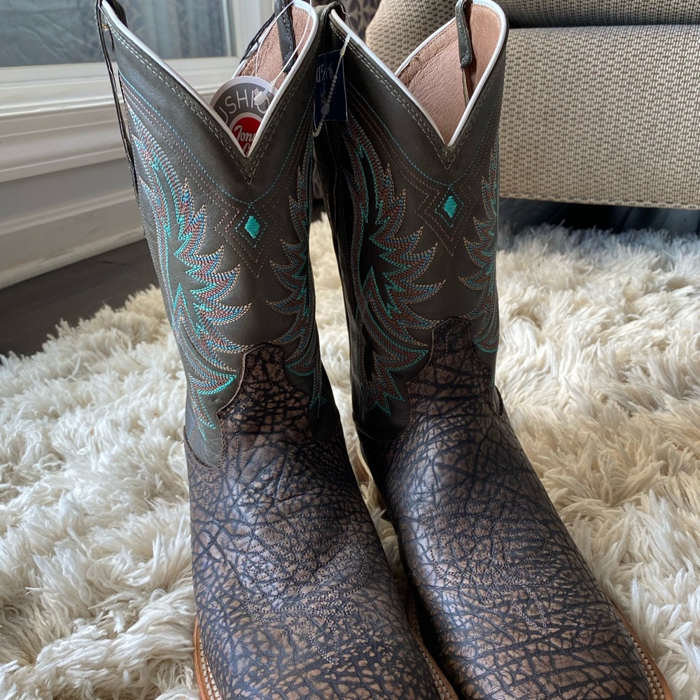TONY LAMA NWT MENS 9.5 COWBOY BOOTS